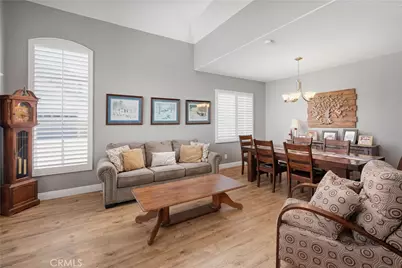 21825 Carol Court, Saugus, CA 91390 - Photo 7