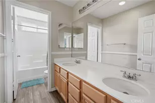 21825 Carol Ct, Saugus, CA 91390 - Photo 33
