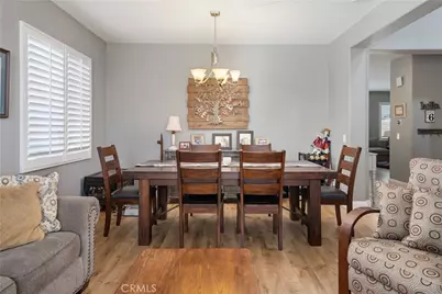 21825 Carol Court, Saugus, CA 91390 - Photo 11