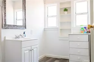3208 W 74th St, Park Hills Heights, CA 90043 - Photo 27