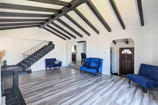 3208 W 74th St, Park Hills Heights, CA 90043 - Photo 9