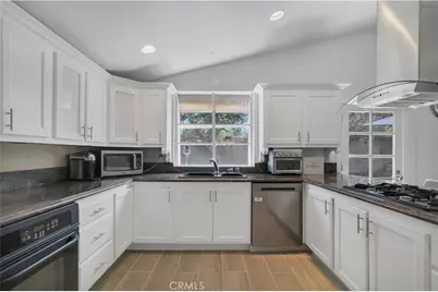 5505 Keokuk Avenue, Woodland Hills, CA 91367 - Photo 17
