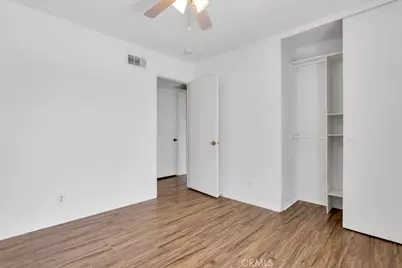 2048 Shelby Lane, Simi Valley, CA 93065 - Photo 15