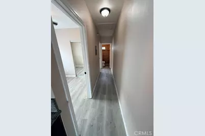 712 W 54th, Los Angeles, CA 90037 - Photo 17