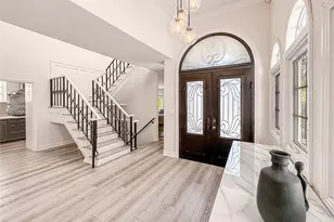 21047 Dumetz Rd, Woodland Hills, CA 91364 - Photo 9
