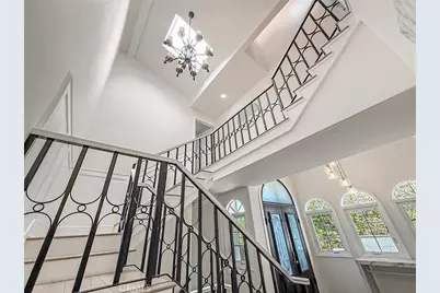 21047 Dumetz Road, Woodland Hills, CA 91364 - Photo 31