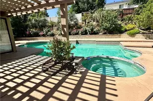 25453 Via Novia, Valencia, CA 91355 - Photo 39