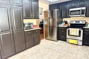 25453 Via Novia, Valencia, CA 91355 - Photo 9