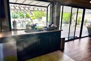 25453 Via Novia, Valencia, CA 91355 - Photo 15