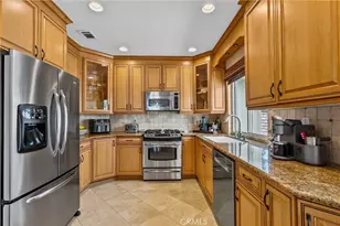 23950 Bar Harbor Ct, Valencia, CA 91355 - Photo 15