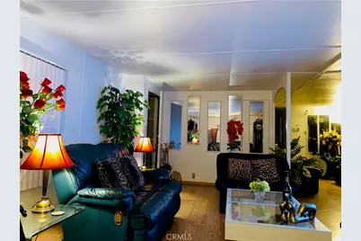 8811 Canoga Avenue #109, Canoga Park, CA 91304 - Photo 23