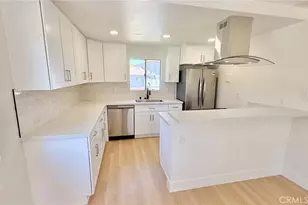 28196 Robin, Saugus, CA 91350 - Photo 5