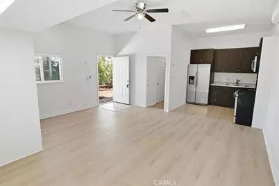 24943 Chestnut, Newhall, CA 91321 - Photo 17