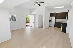 24943 Chestnut, Newhall, CA 91321 - Photo 17