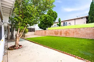 11840 Gilmore, Los Angeles, CA 91606 - Photo 27