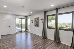 4999 Alatar Dr, Woodland Hills, CA 91364 - Photo 23