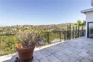 4999 Alatar Dr, Woodland Hills, CA 91364 - Photo 31