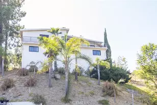 4999 Alatar Dr, Woodland Hills, CA 91364 - Photo 15
