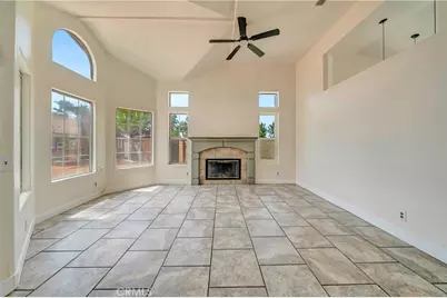 45136 Loma Vista, Lancaster, CA 93535 - Photo 7
