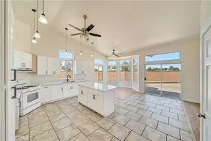 45136 Loma Vista, Lancaster, CA 93535 - Photo 9
