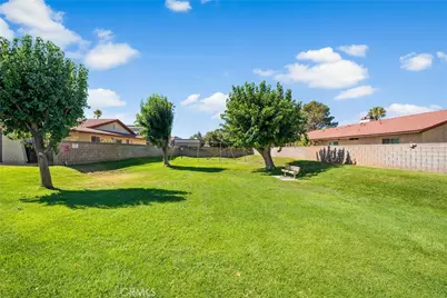 1152 E Avenue J12, Lancaster, CA 93535 - Photo 13