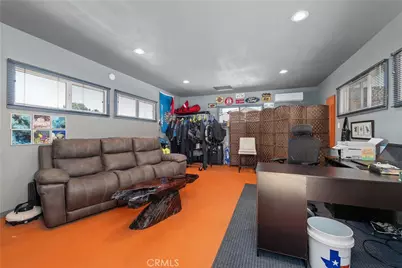 10739 Helendale, Tujunga, CA 91042 - Photo 33