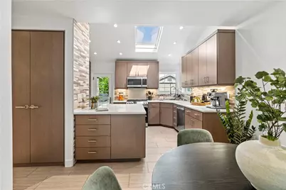 8963 Cynthia, West Hollywood, CA 90069 - Photo 11