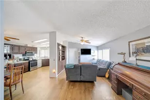 27361 Sierra Hwy, Canyon Country, CA 91351 - Photo 5