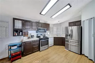 27361 Sierra Hwy, Canyon Country, CA 91351 - Photo 17