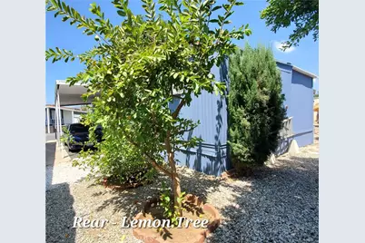 8 Candy Lane, Mission Hills (San Fernando), CA 91345 - Photo 9