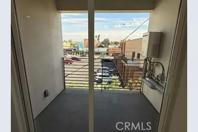 222 N Manhattan, Los Angeles, CA 90004 - Photo 25