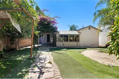 7134 Stansbury Avenue, Van Nuys, CA 91405 - Photo 31