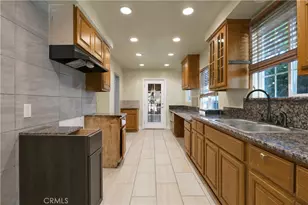 7134 Stansbury Ave, Van Nuys, CA 91405 - Photo 7