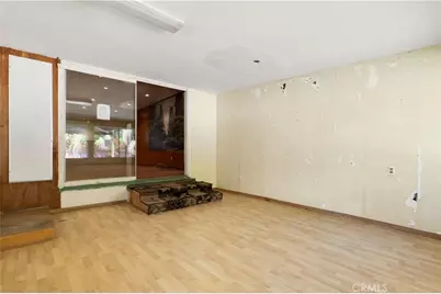 7134 Stansbury Avenue, Van Nuys, CA 91405 - Photo 15