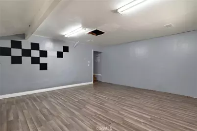 7134 Stansbury Avenue, Van Nuys, CA 91405 - Photo 25