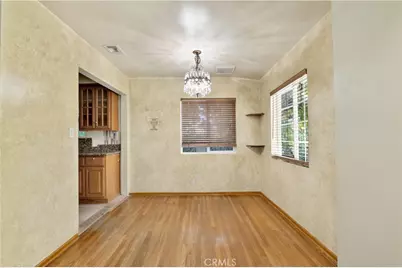 7134 Stansbury Avenue, Van Nuys, CA 91405 - Photo 5