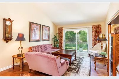 25503 Via Impreso, Valencia, CA 91355 - Photo 7
