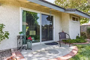 25503 Via Impreso, Valencia, CA 91355 - Photo 43