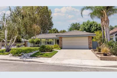 25503 Via Impreso, Valencia, CA 91355 - Photo 3