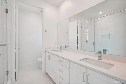 1675 Coral Sea Lane, San Pedro, CA 90732 - Photo 29