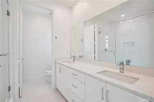1675 Coral Sea Ln, San Pedro, CA 90732 - Photo 29