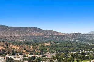 21227 Trumpet Dr, Newhall, CA 91321 - Photo 51