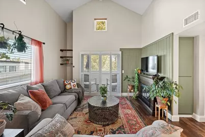 21227 Trumpet Drive #202, Newhall, CA 91321 - Photo 11
