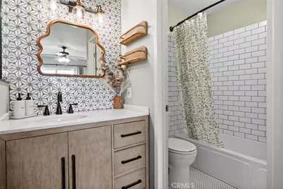 21227 Trumpet Drive #202, Newhall, CA 91321 - Photo 29