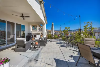 28553 Foothill, Saugus, CA 91350 - Photo 25