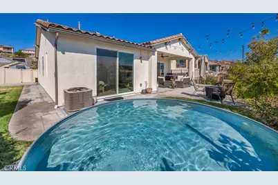 28553 Foothill, Saugus, CA 91350 - Photo 23