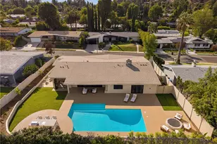 18840 La Amistad, Tarzana, CA 91356 - Photo 55