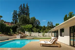 18840 La Amistad, Tarzana, CA 91356 - Photo 33