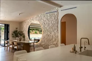 18840 La Amistad, Tarzana, CA 91356 - Photo 7