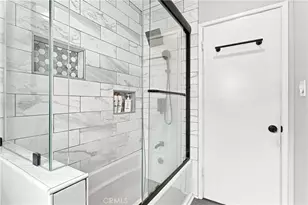 19857 Bassett, Winnetka, CA 91306 - Photo 23